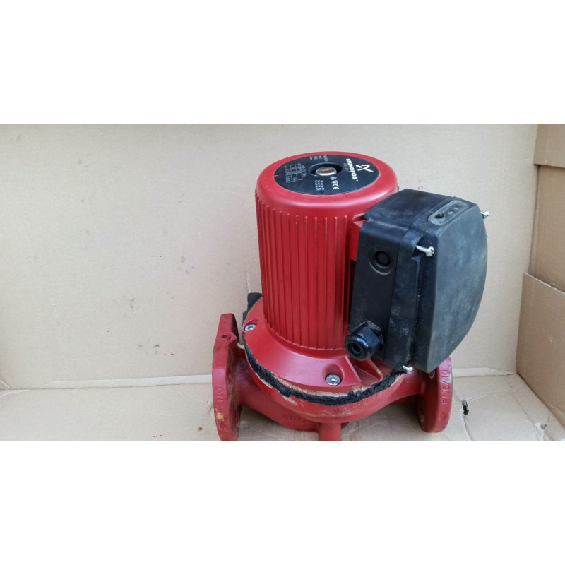 image: Pompa Grundfos UPS 50-180/F w idealnym stanie