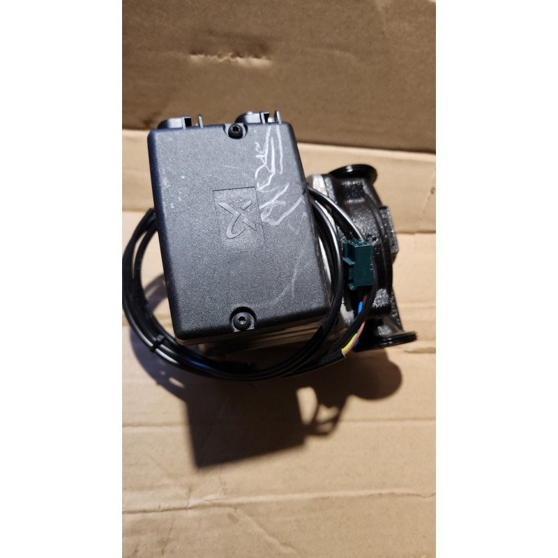 Pompa  Vaillant VP8 PWM  130 Grundfos 25-80 130 1x230V Pompa grzewcza