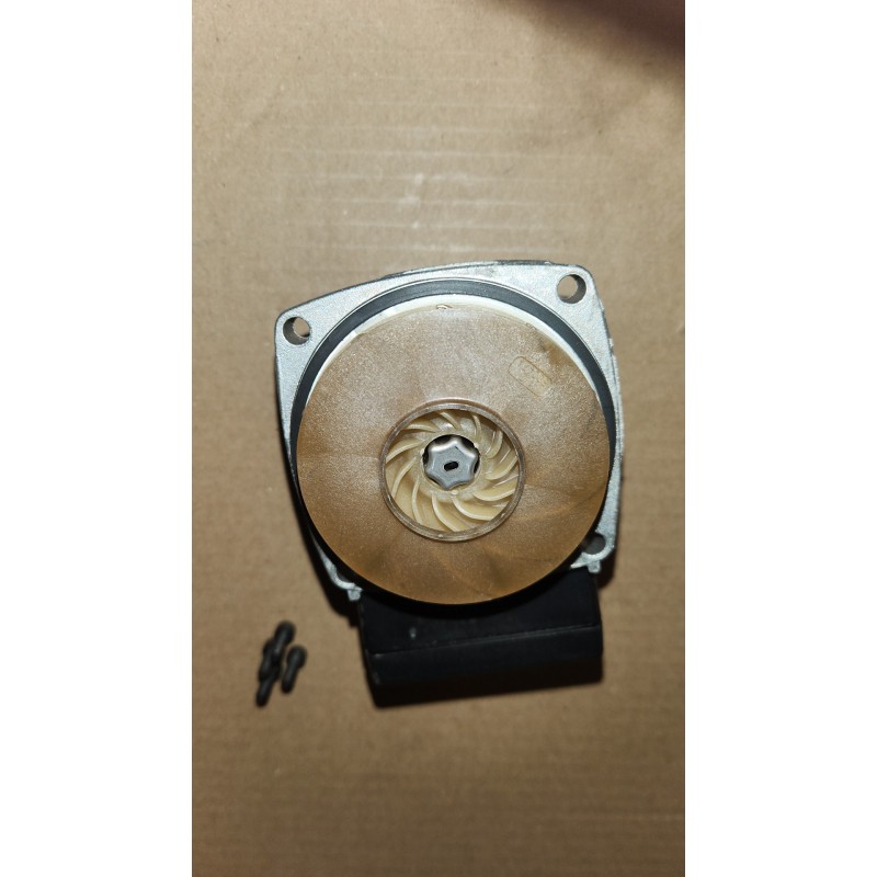 Silnik z wirnikiem do pompy Grundfos Vaillant VP5   VP5-ZE15